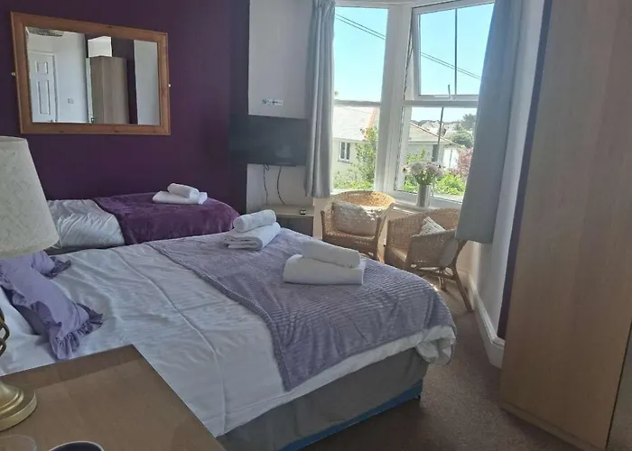 The Mounts Bay Inn