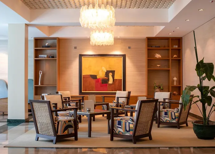 Hotel Savoy