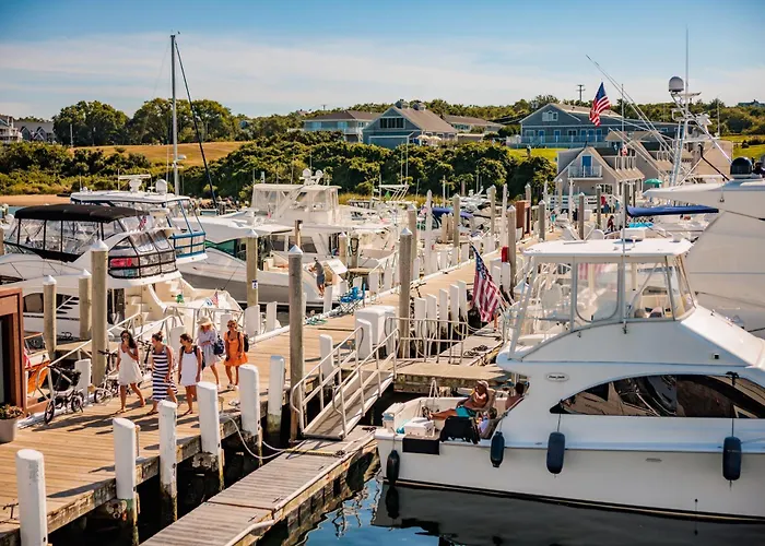 Champlin'S Marina & Resort