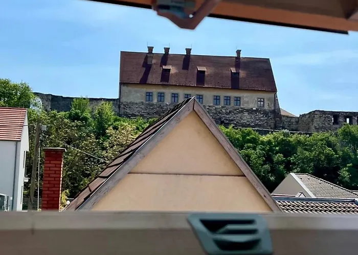 Eger'S Flow Apartment