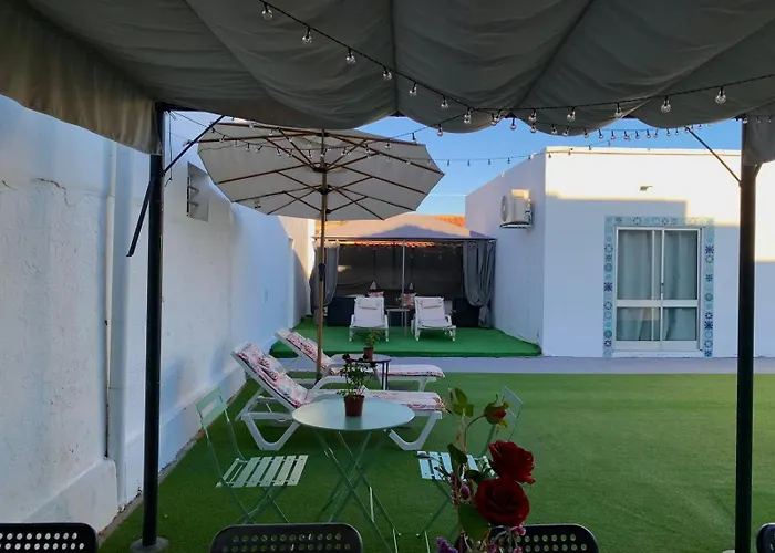 Albergue: Anchor House