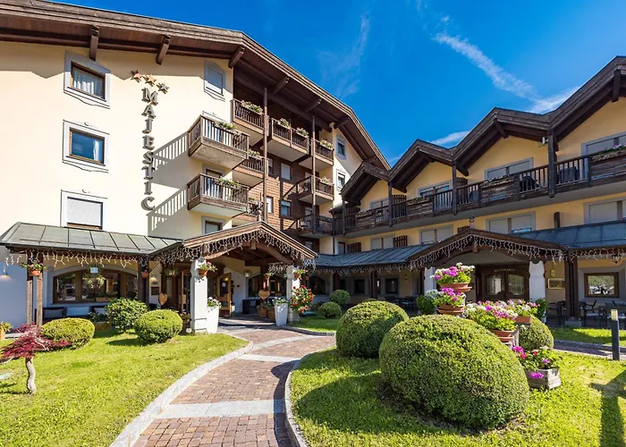 Aparthotel Majestic