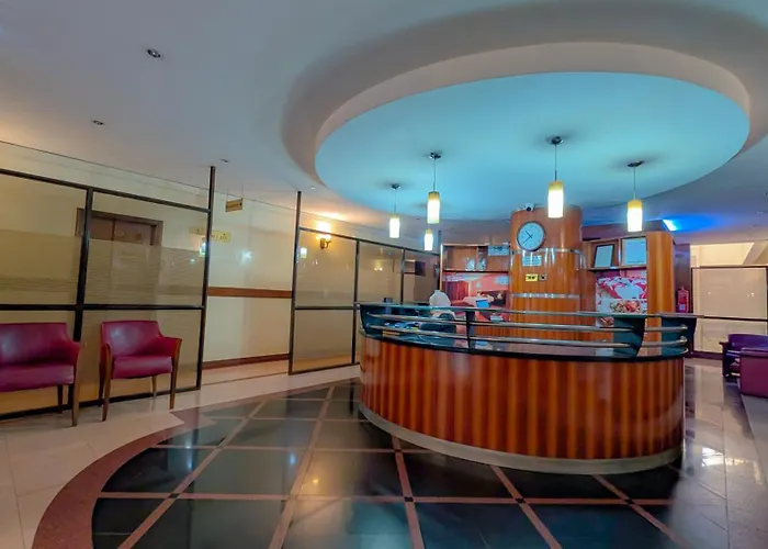 Cheap hotel: Jamia Central Hotel