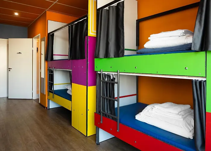 Amsterdam Teleport Hotel - Free Parking
