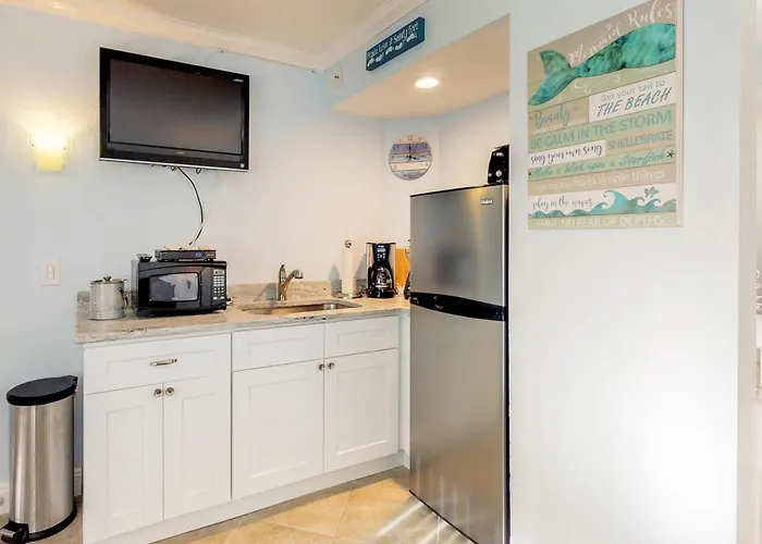 White Sands Of Clearwater Beach - Pelican Pointe 322