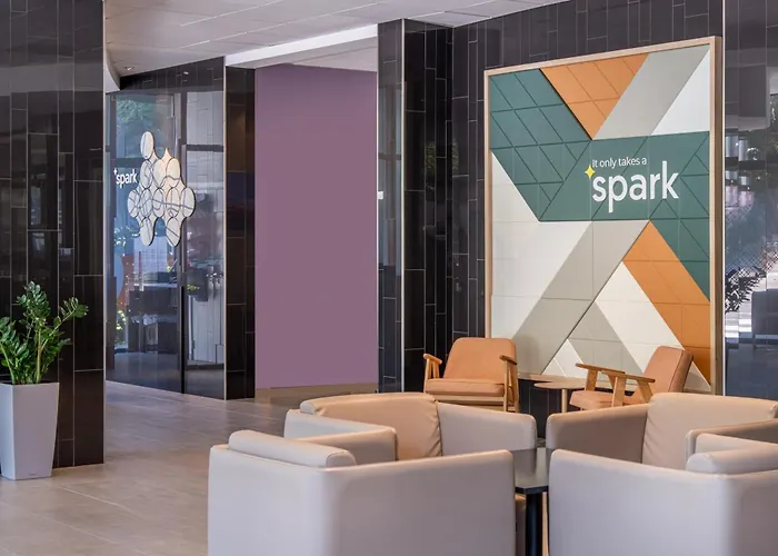 Hôtel pour familles: Spark By Hilton Lyon Park Saone