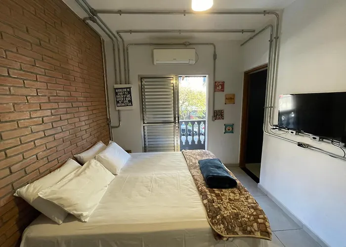 Alojamento com o café da manhã Apenas: Studio House