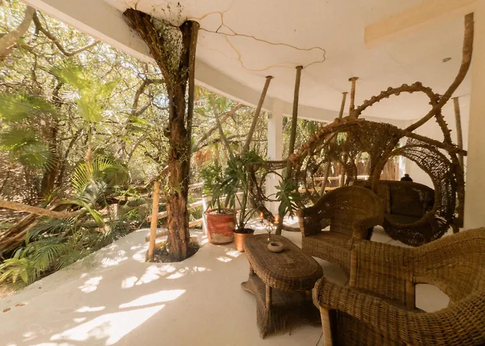 Casa Ambar & Boutique - Party Side (Adults Only)