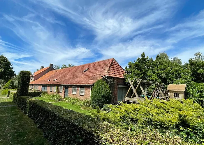  Family Farmhouse With Go-Karts