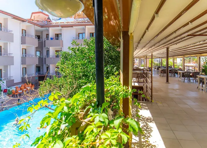 3-Sterne-Hotel: Selenium Hotel