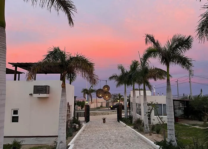 Ventana Blue Hotel