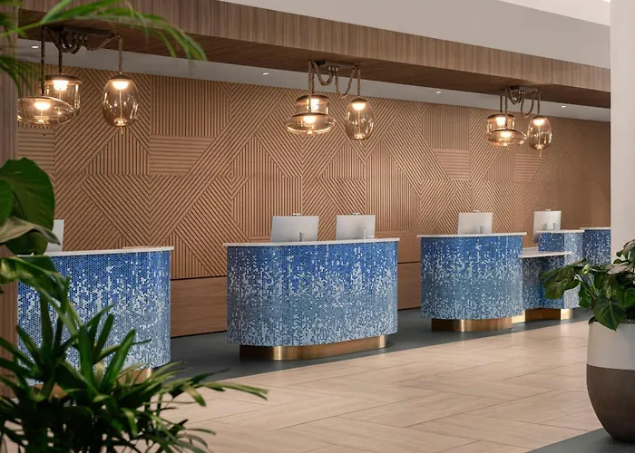 Beach hotel: Sheraton San Diego Resort