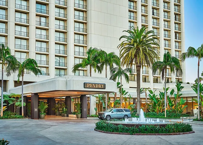 Fashion Island Hotel