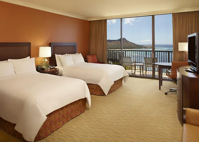 Hilton Hawaiian Village Waikiki Beach Resort