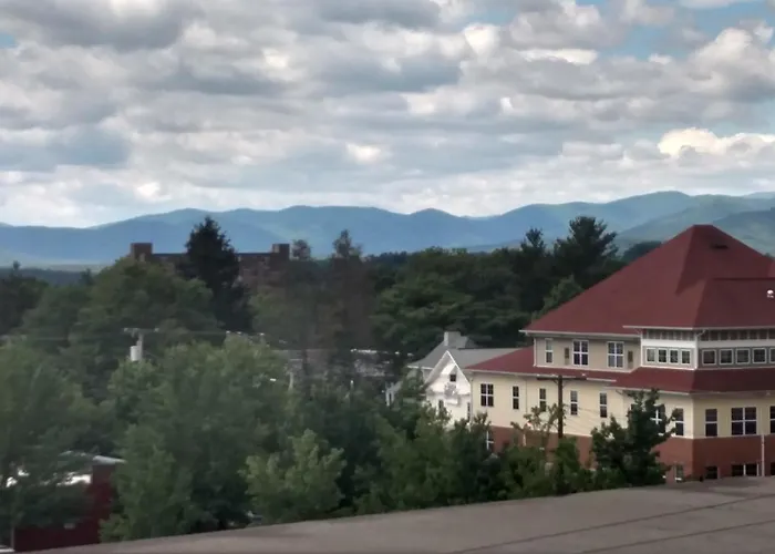 Beach hotel: Downtown Inn