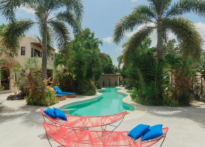 Boutique hotel only: Blue Palm Bacalar