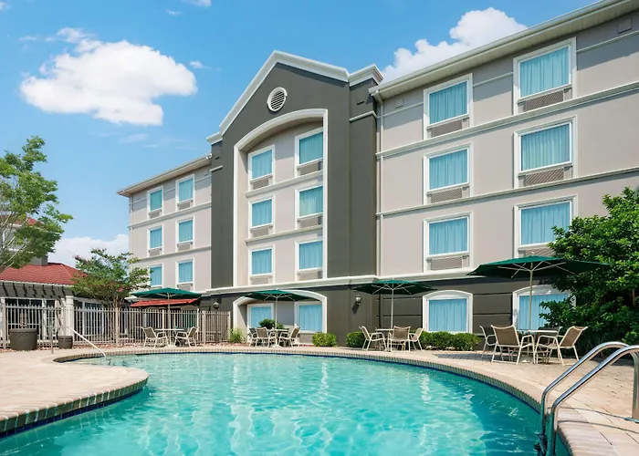 3 star hotel: La Quinta By Wyndham Myrtle Beach Broadway Area