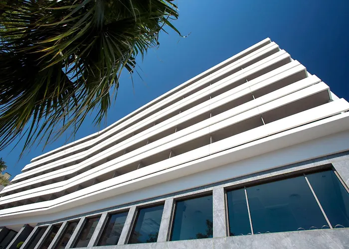 Luxe hotel: Aquila Atlantis Hotel