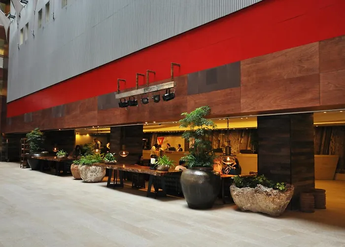 The Salisbury - Ymca Of Hong Kong