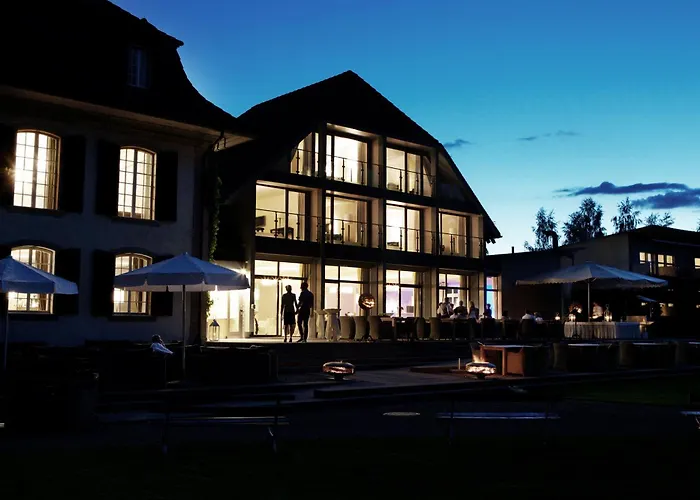 Hotel Schloss Huenigen