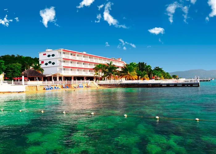 Grand Decameron Montego Beach, A Trademark All-Inclusive Resort