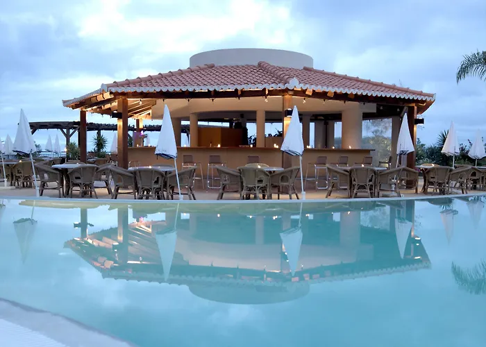 Suite Hotel Eden Mar - PortoBay