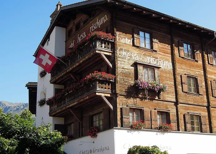 3-Sterne-Hotel: Hotel Chesa Grischuna