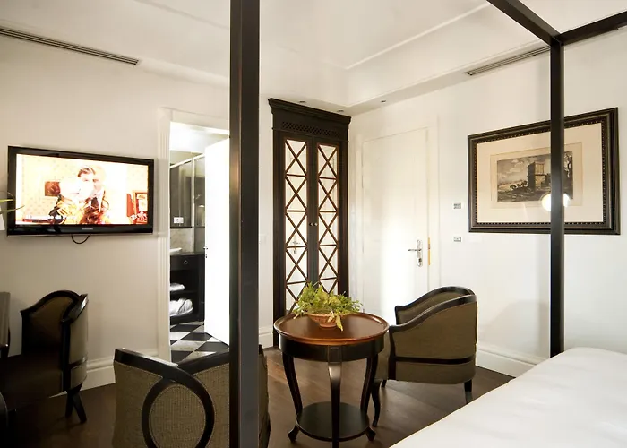 Villa Athena Resort