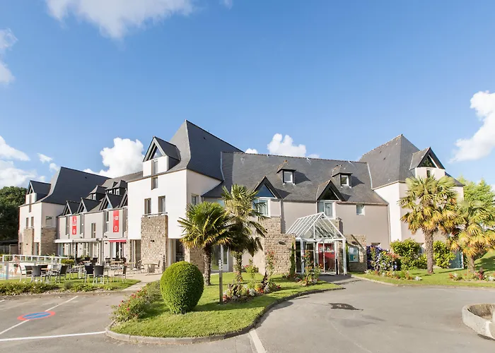 Les Ormes Domaine Et Resort