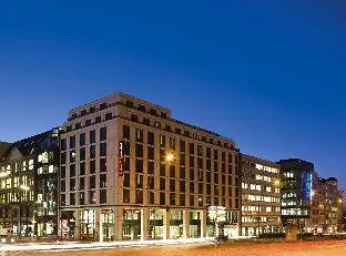 4-Sterne-Hotel: IntercityHotel Hamburg Hauptbahnhof