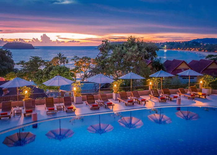 Jacuzzi hotel: Chanalai Garden Resort, Kata Beach