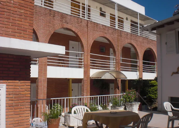 Hotel Palmas Del Sol