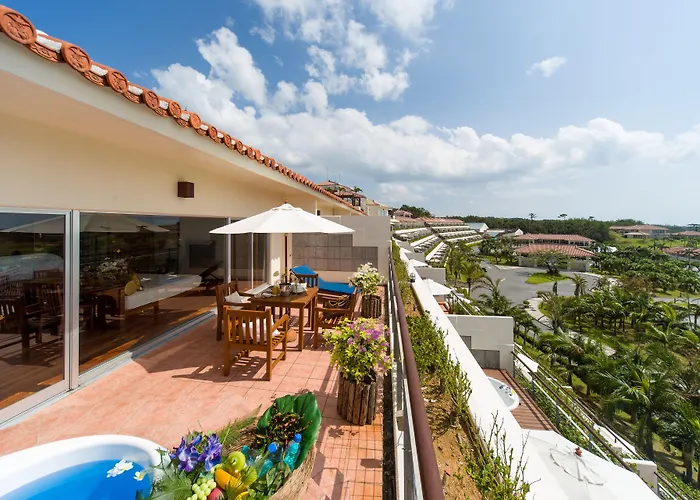 Kanucha Bay Hotel&Villas