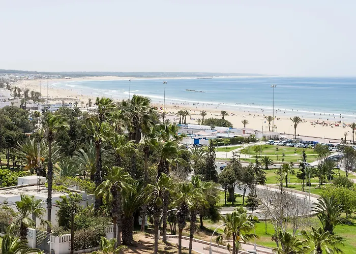 Oasis Hotel & Spa