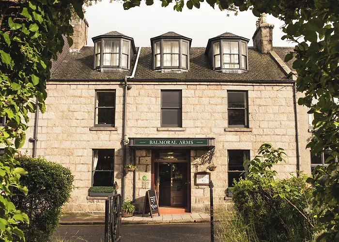 Balmoral Arms