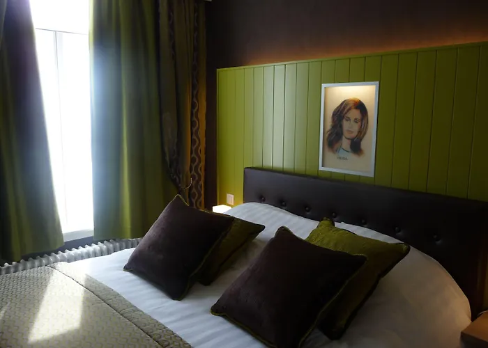 Hotel Het Gheestelic Hof By Cw Hotel Collection