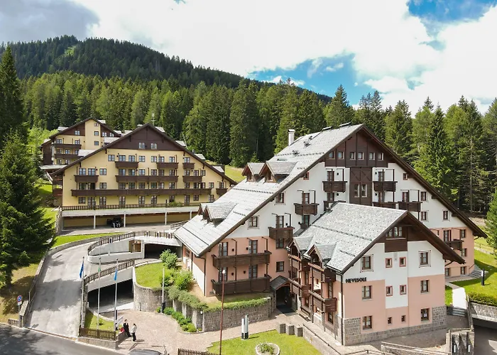 Resort: Nevesole Folgarida Resort Aparthotel