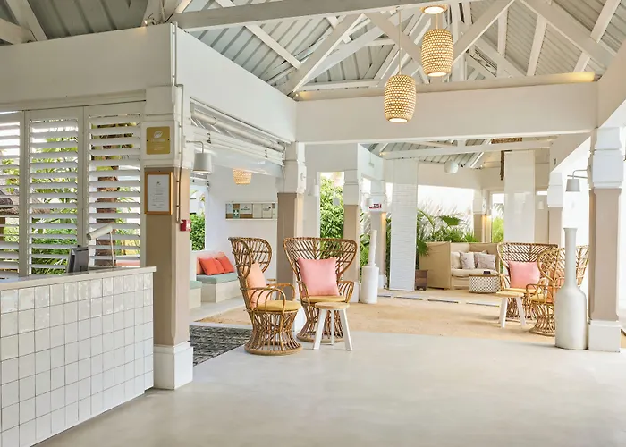 Tropical Attitude (Adults Only)