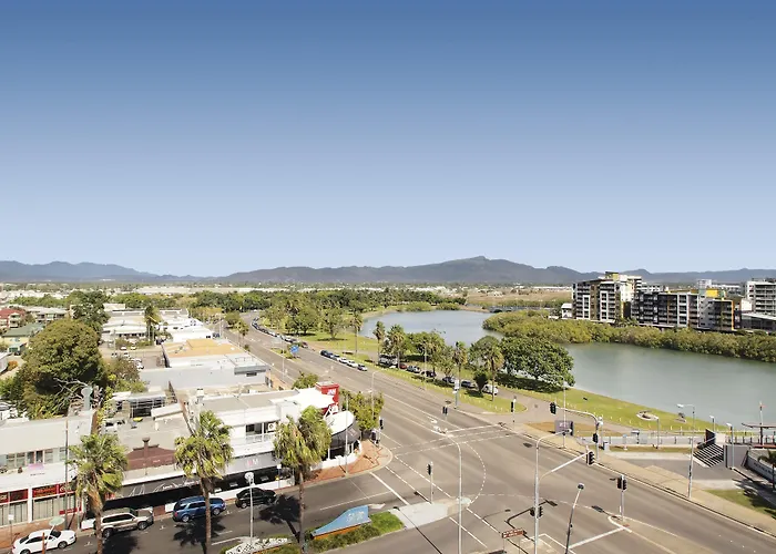 Oaks Townsville Gateway Suites