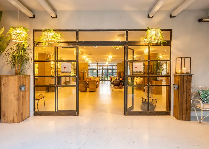 Capo Peloro Hotel (Adults Only)