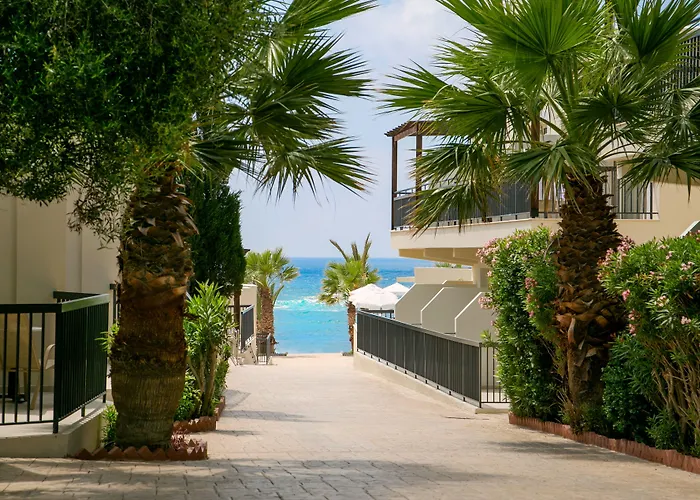 Louis Paphos Breeze