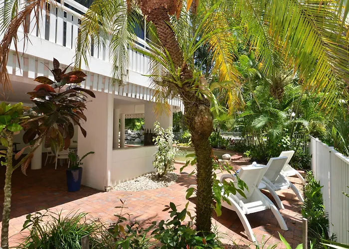 White House Port Douglas