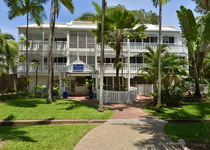 White House Port Douglas