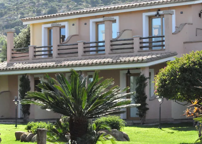 Hotel Su Giganti