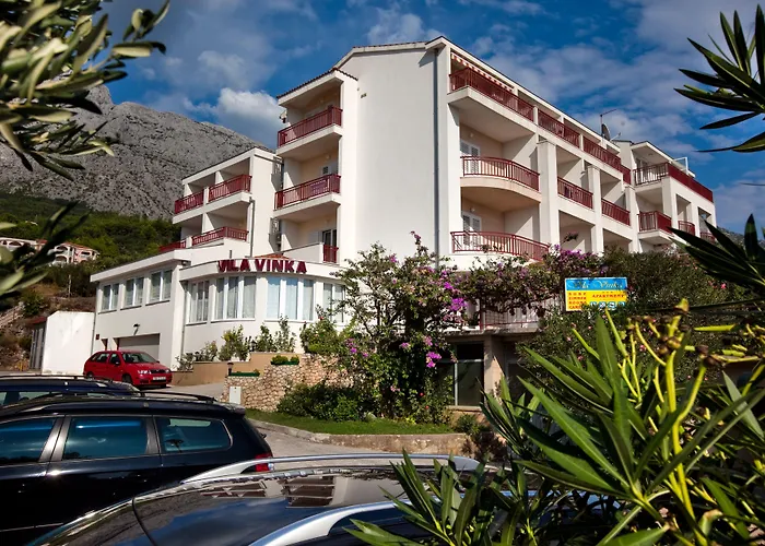 Hotel with view: Villa Vinka