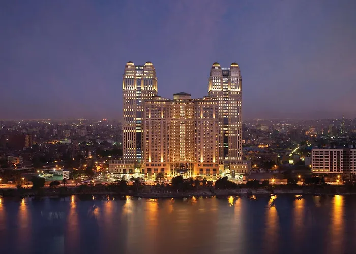 Beach hotel: Fairmont Nile City