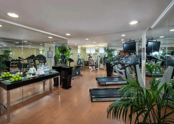 Strandhotel: Savoy Central Hotel Apartments