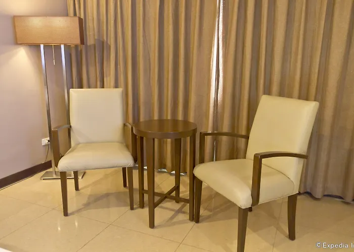 Beach Hotels Mandarin Plaza