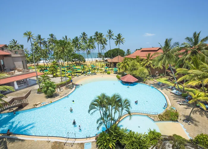 Royal Palms Beach