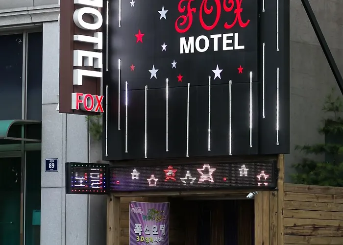 Motel: Fox Motel
